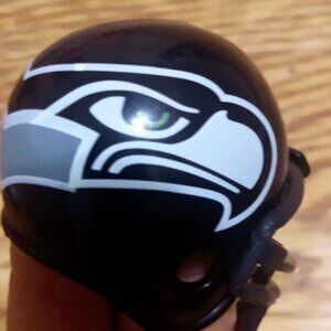 Mini Riedell Atlanta Falcons toy figure